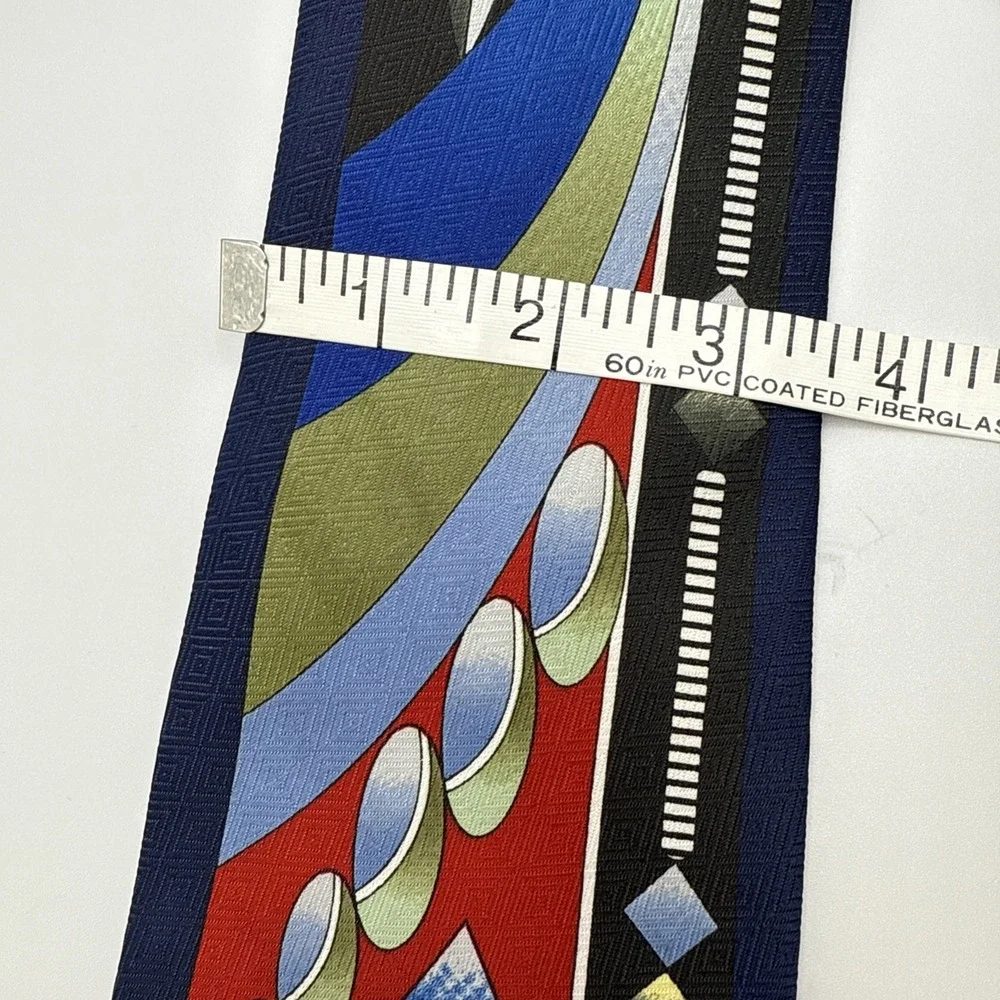 Umo‎ Lorenzo Italy Geometric Navy Neck Tie